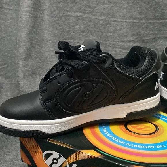 HEELYS - Picture 2 of 13